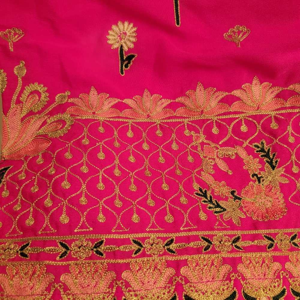 Pakistani Indian Designer Suit - image 8
